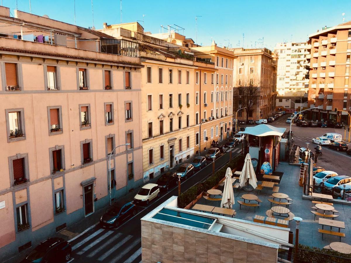 Panoramic Castle Apt Trastevere Rome Exterior photo